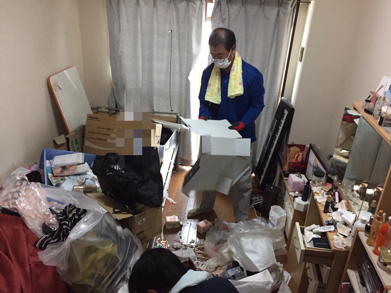 引っ越しに伴うゴミ屋敷片付け!3名体制でキレイキレイ(*‘∀‘)【大阪市淀川区】 引っ越しに伴うゴミ屋敷片付け!3名体制でキレイキレイ(*‘∀‘)【大阪市淀川区】