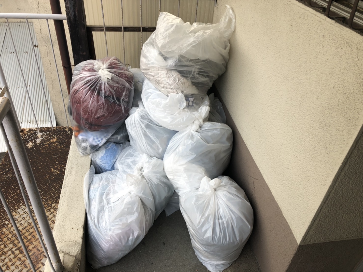 賃貸マンション立ち退きでの不用品回収!大阪府高槻市 賃貸マンション立ち退きでの不用品回収!大阪府高槻市