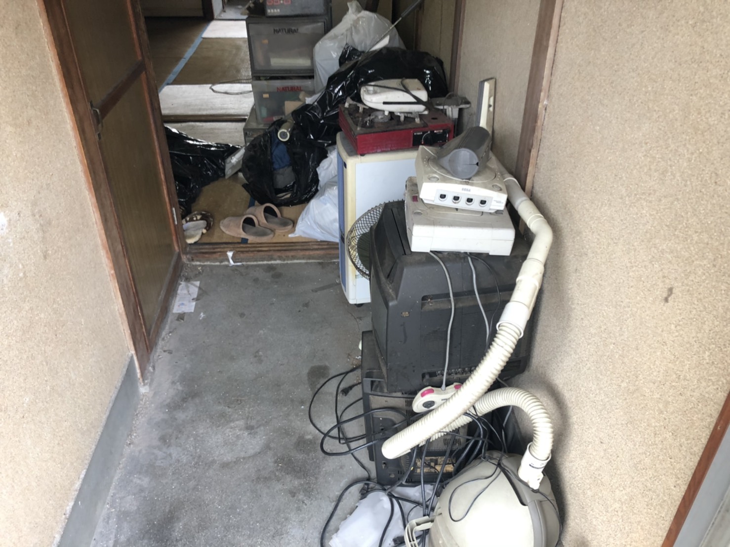 賃貸マンション立ち退きでの不用品回収!大阪府高槻市 賃貸マンション立ち退きでの不用品回収!大阪府高槻市
