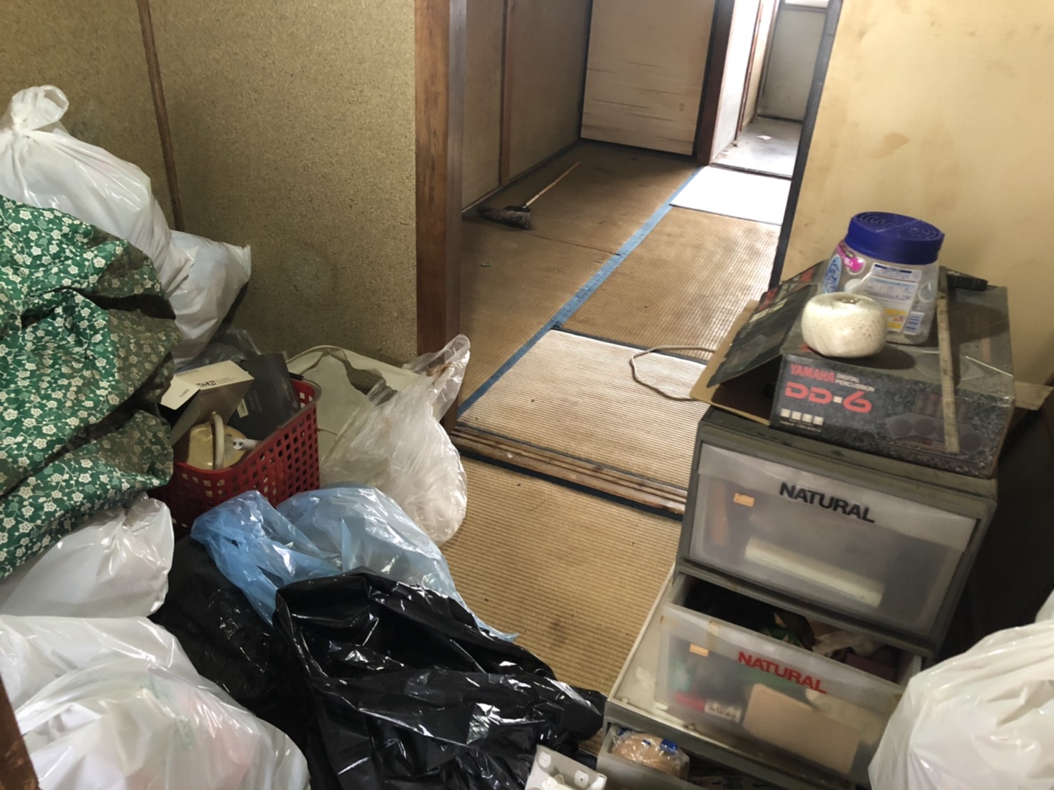 賃貸マンション立ち退きでの不用品回収!大阪府高槻市 賃貸マンション立ち退きでの不用品回収!大阪府高槻市
