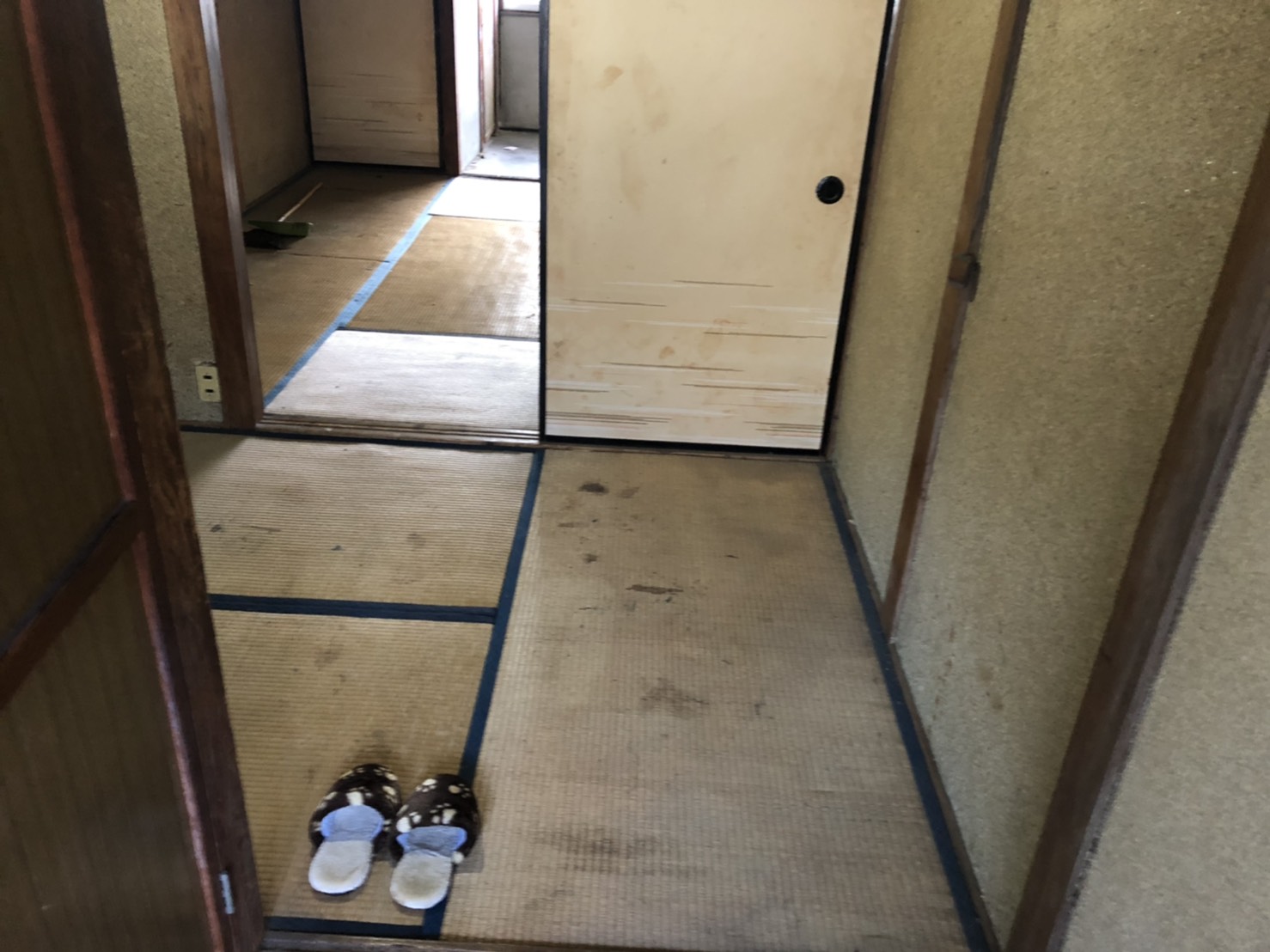 賃貸マンション立ち退きでの不用品回収!大阪府高槻市 賃貸マンション立ち退きでの不用品回収!大阪府高槻市